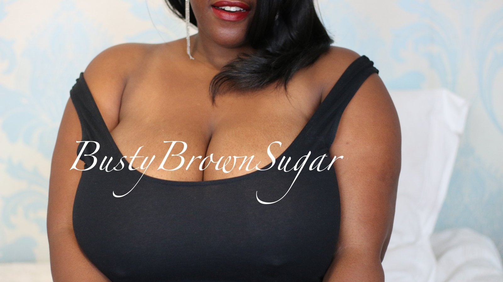BustyBrownSugar images from live cam show