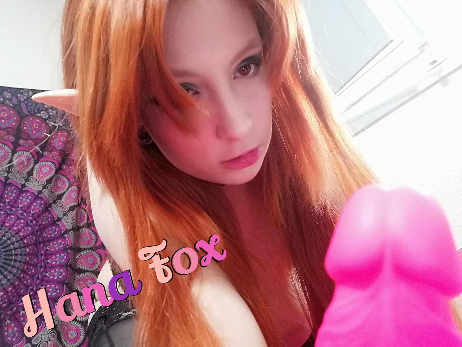 Hana Fox images from live cam show