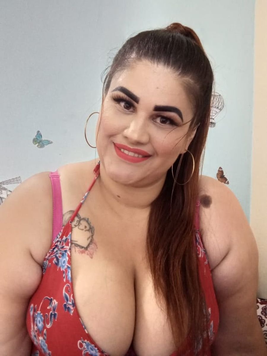 sugarbbw images from live cam show